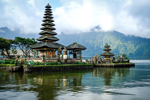 bedugul beratan temple